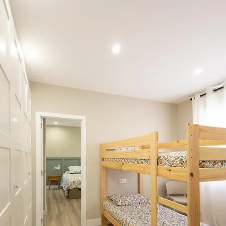 Hasta 16 Personas Appartamento Mino